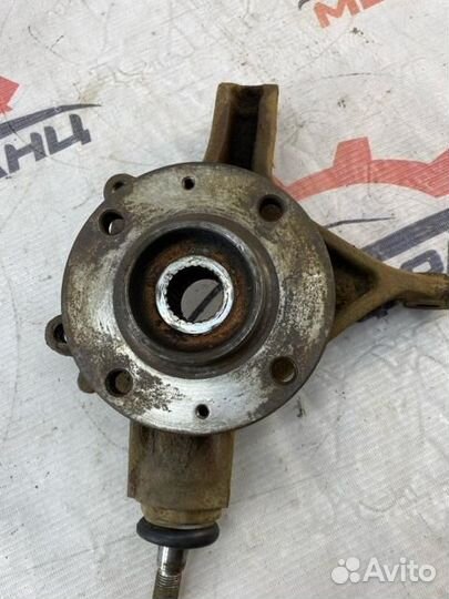 Кулак поворотный передний левый Peugeot 307