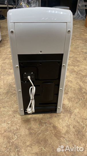 Сушилка для рук Electrolux ehda/HPF-1200W