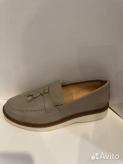 Лоферы женские Clovis