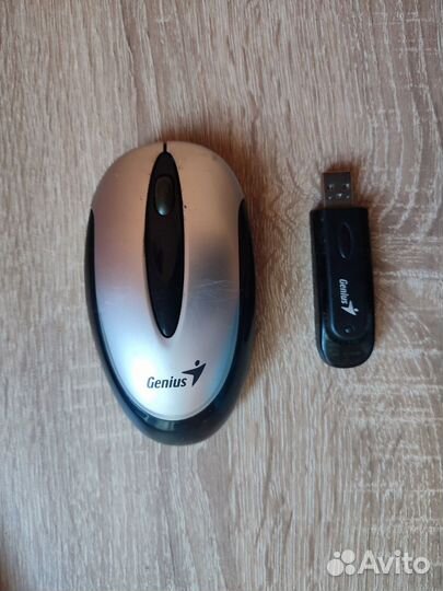 Беспроводная мышь Genius SlimStar 600 Laser