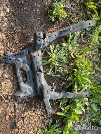 Подрамник передний Honda CR-V 5 2017-2023