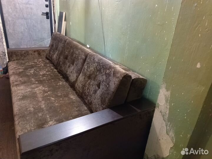 Диван прямой раскладной