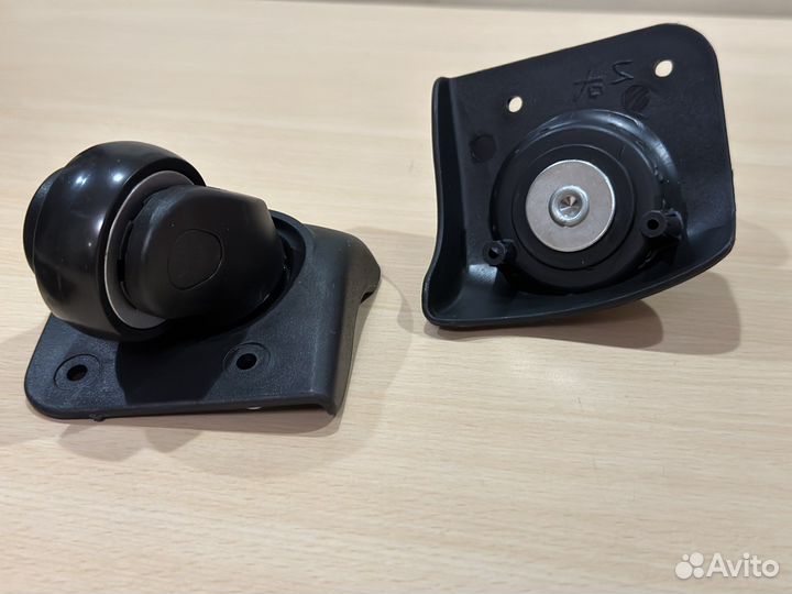 Колёса пластмассовые, поворотные