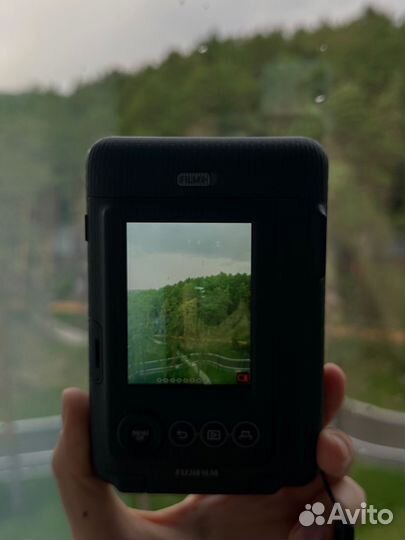Фотоаппарат Fujifilm Instax mini LiPlay