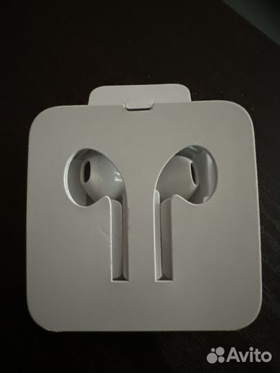 Наушники earpods