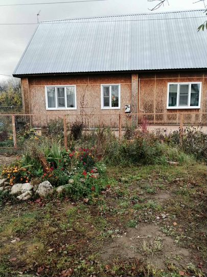 Дом 96 м² на участке 8 сот.