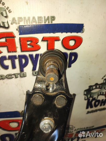 Рычаг передний левый Киа Cee'd Jd универсал II