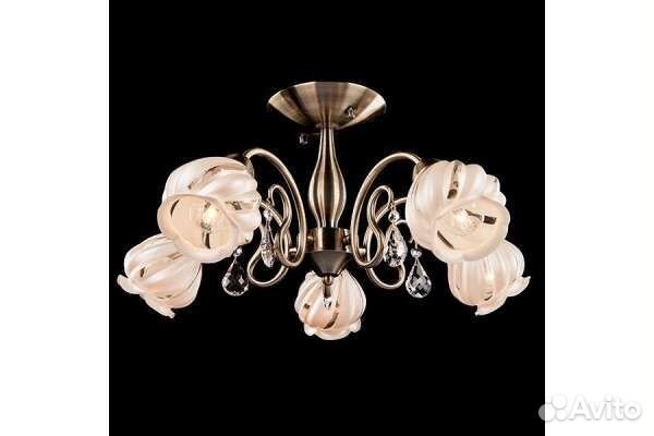 Люстра новая