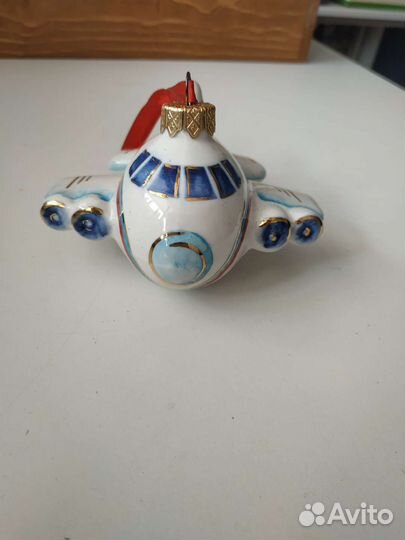 Ёлочная фарфоровая игрушка