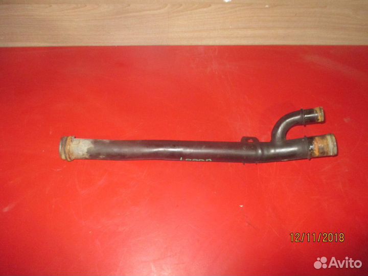 Трубка охлаждающей жидкости металлическая Renault