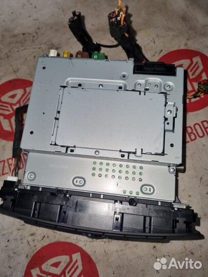 Блок управления магнитолой Mercedes-Benz Cla