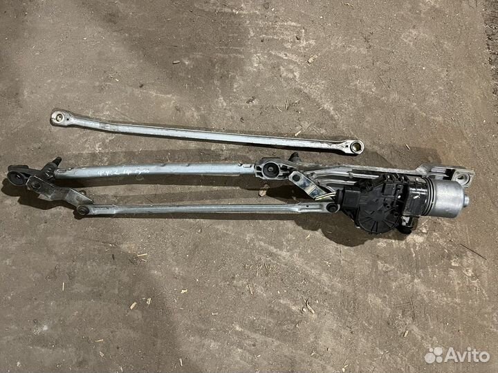 Трапеции дворников Форд Фокус 2