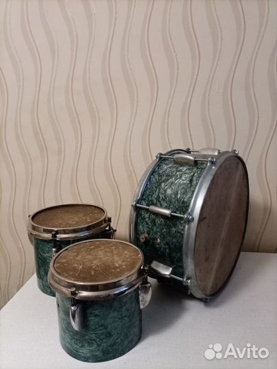 Бонги Amati и барабаны разные