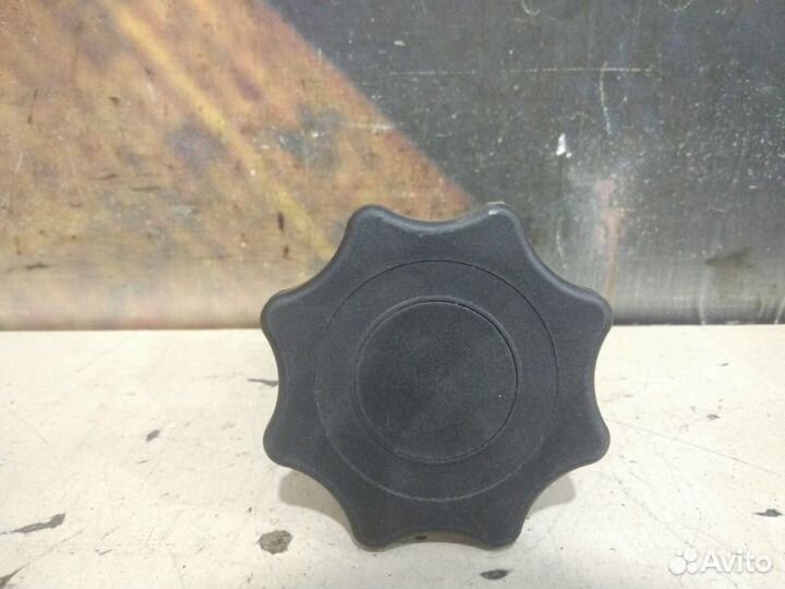 Крепление запасного колеса Audi A4 Avant B6 ALT