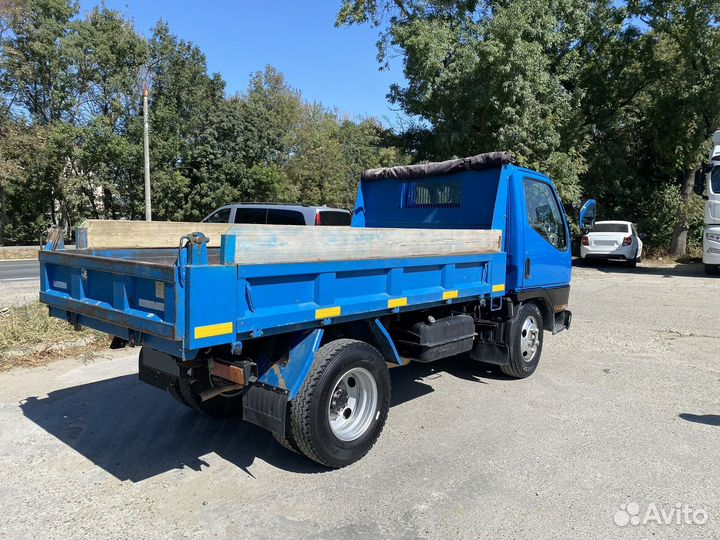 Mitsubishi Fuso Canter, 2001