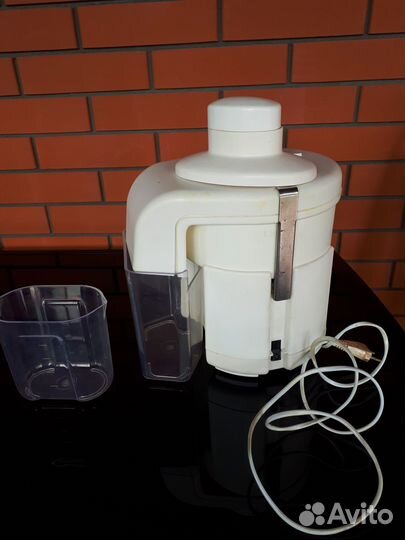 Соковыжималка для заготовок сока из фруктов и овощ