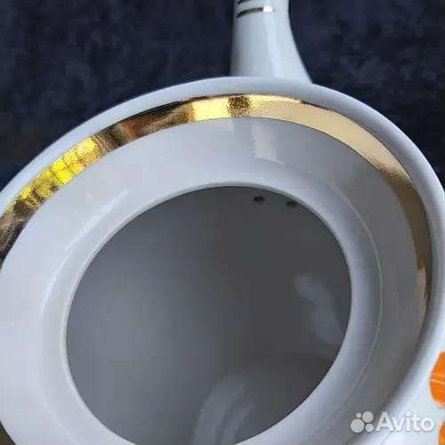 Большой доливной чайник