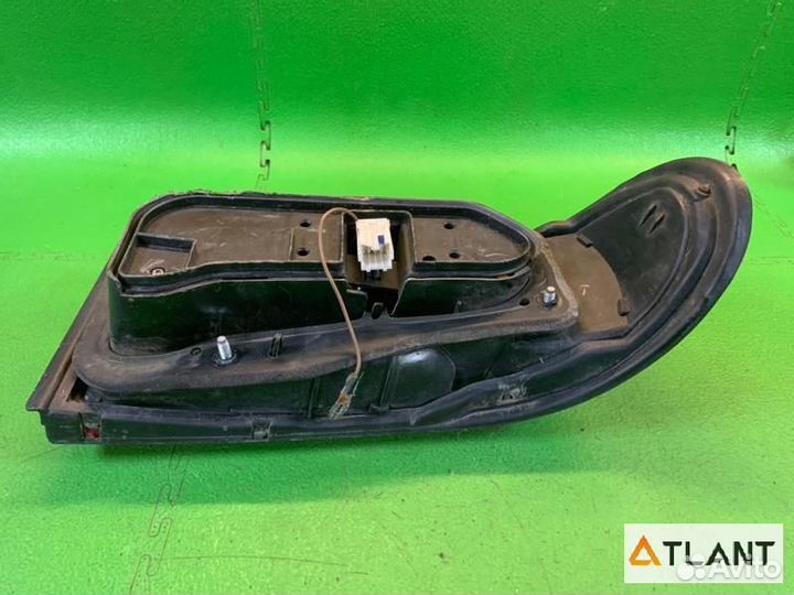 Стоп-сигнал задний левый mitsubishi lancer