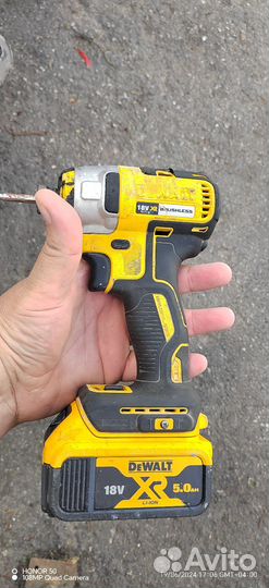 Бесщёточный импульсный шуруповерт Dewalt DCF887P2