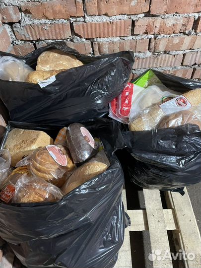 Хлеб мешками