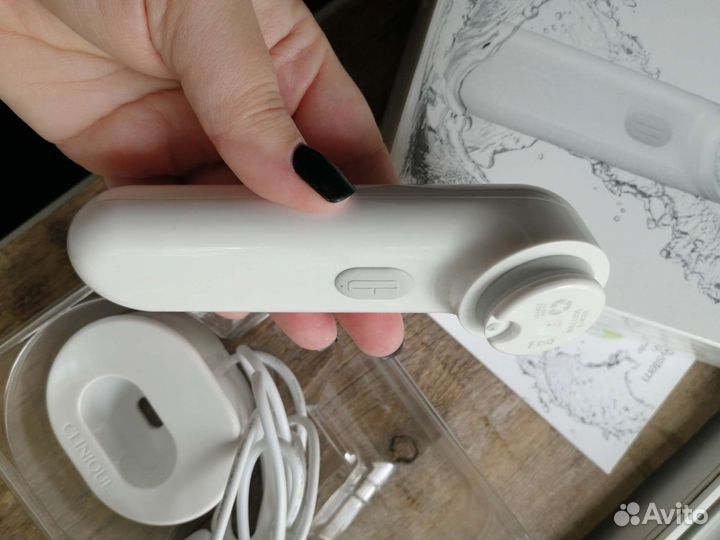 Clinique sonic system