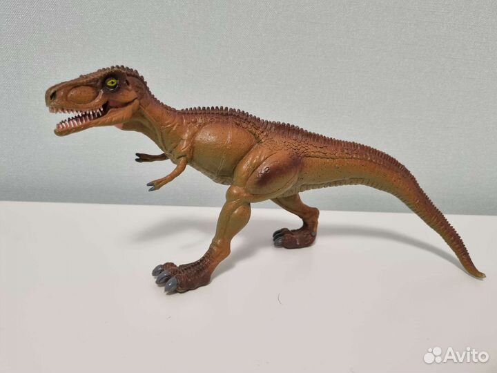 Игрушка фигурка динозавра
