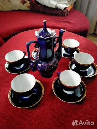 Сервиз чайный книги ложки