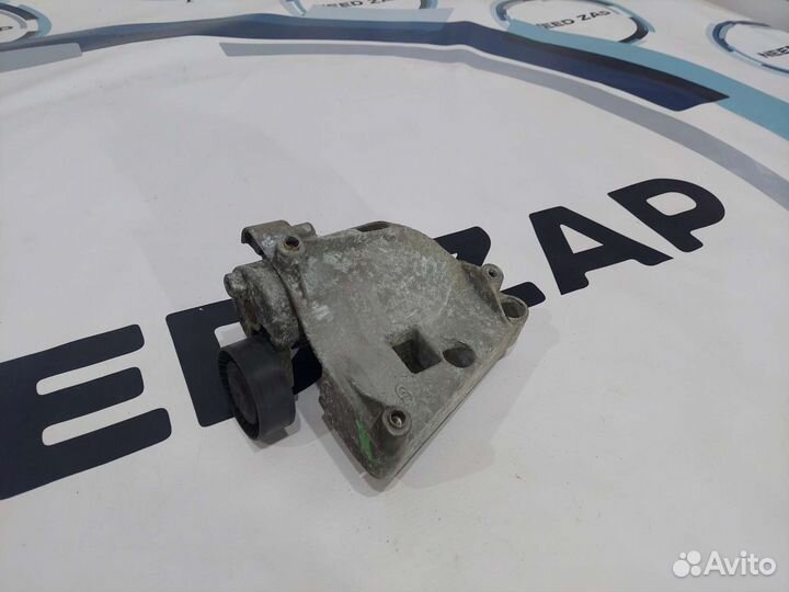 Кронштейн компрессора кондиционера бмв