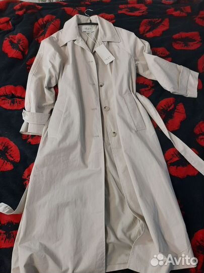 Плащ женский р м новый