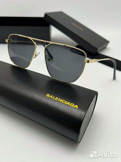 Солнцезащитные очки Balenciaga