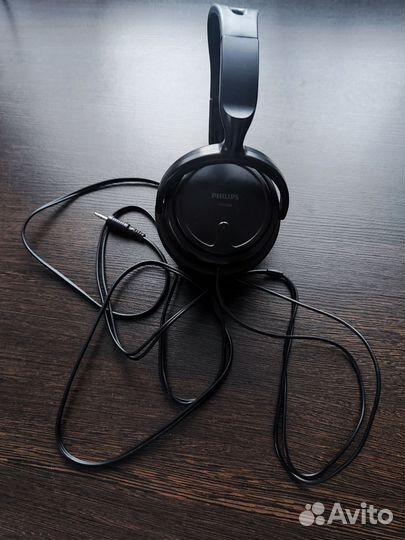 Наушники Philips SHP2000