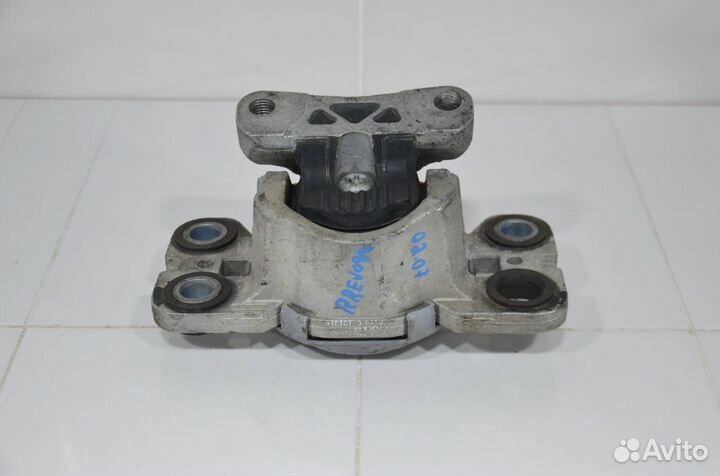 Опора кпп Land Rover Range Rover Evoque L538 2.0