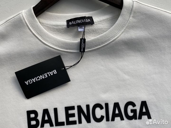 Свитшот Balenciaga
