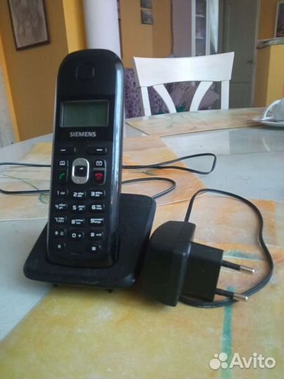 Стационарный телефон