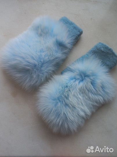 Варежки меховые женские