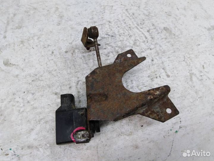 Датчик уровня подвески 4B0907503A