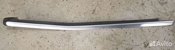 Молдинг глухого заднего стекла правый Mercedes GL