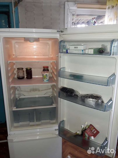 Холодильник