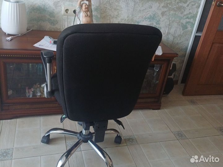 Компьютерное кресло