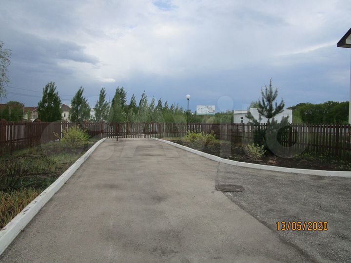 Дом 393,6 м² на участке 9,6 сот.