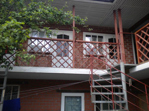 Комната 10 м² в 1-к., 1/2 эт.