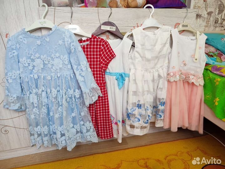 Одежда Платье для девочки и костюм 104 110