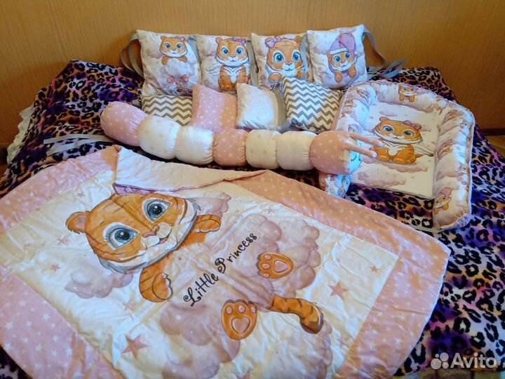 Бортики в детскую кроватку новые