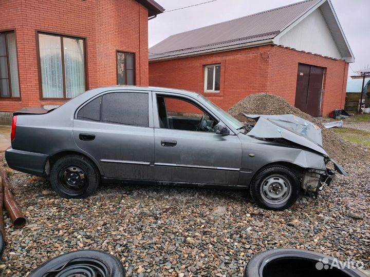 Дверь задняя правая на hyundai accent