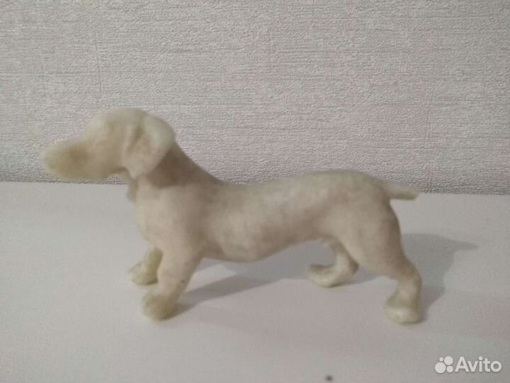 Изящная фигурка, статуэтка