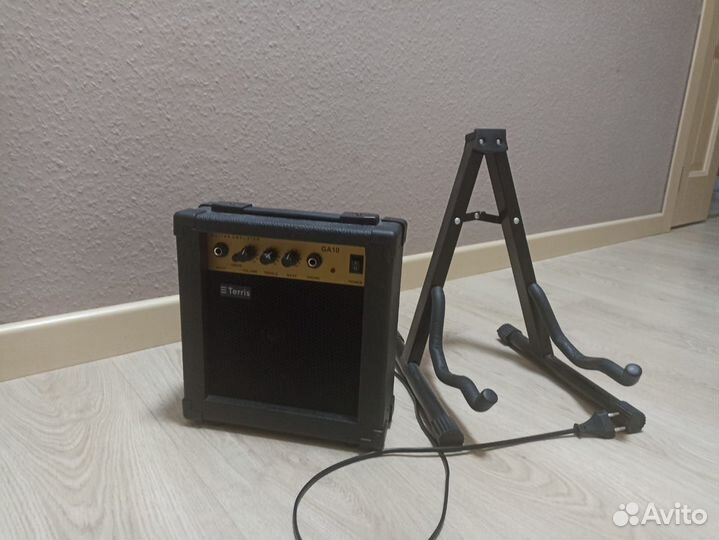 Электро гитара с комбиком