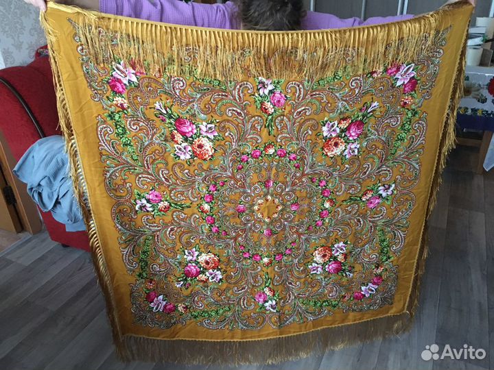 Платки женские