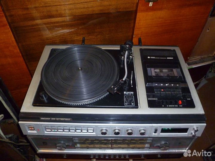 Проигрыватель винила Вега 119