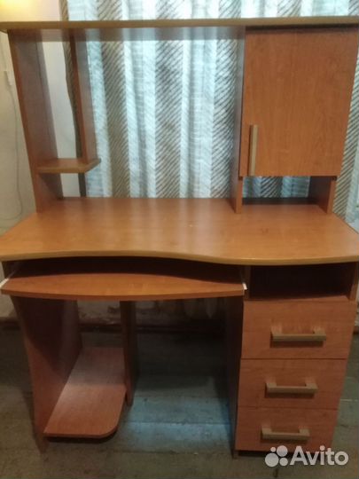 Компьютерный стол бу