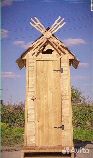 Дачный туалет с декором и установкой щгр 058